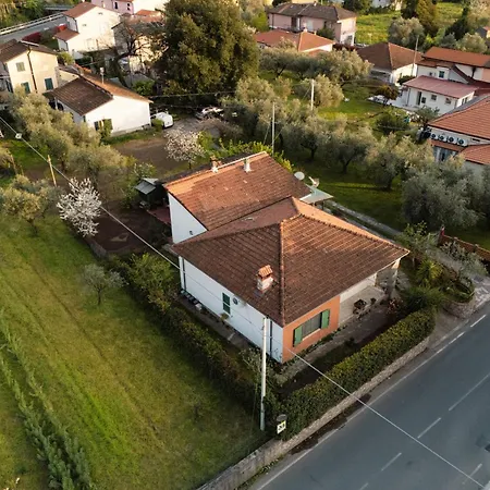 Casa Dolce Di Robe - Relax, Mare E Natura Feriehus Luni